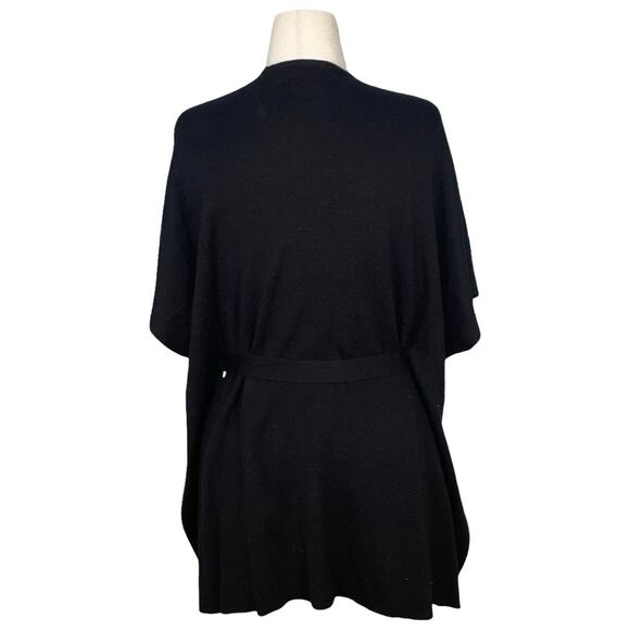 NEW Banana Republic Black Knit Tie Waist Poncho Size: One Size - Picture 4 of 5